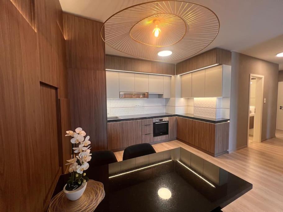 Karzo Property Lk 206 بودابست المظهر الخارجي الصورة